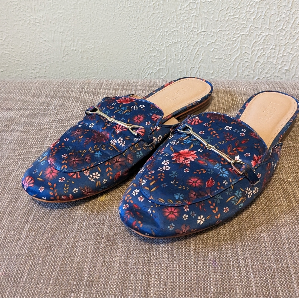 LOFT floral slip-on loafers